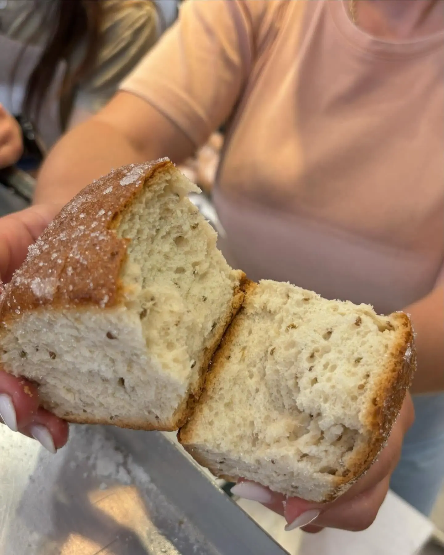 Artogonia Coffee Bakery